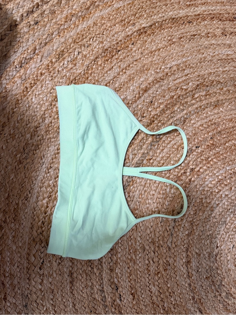 Lululemon size 6 sports bra neon green